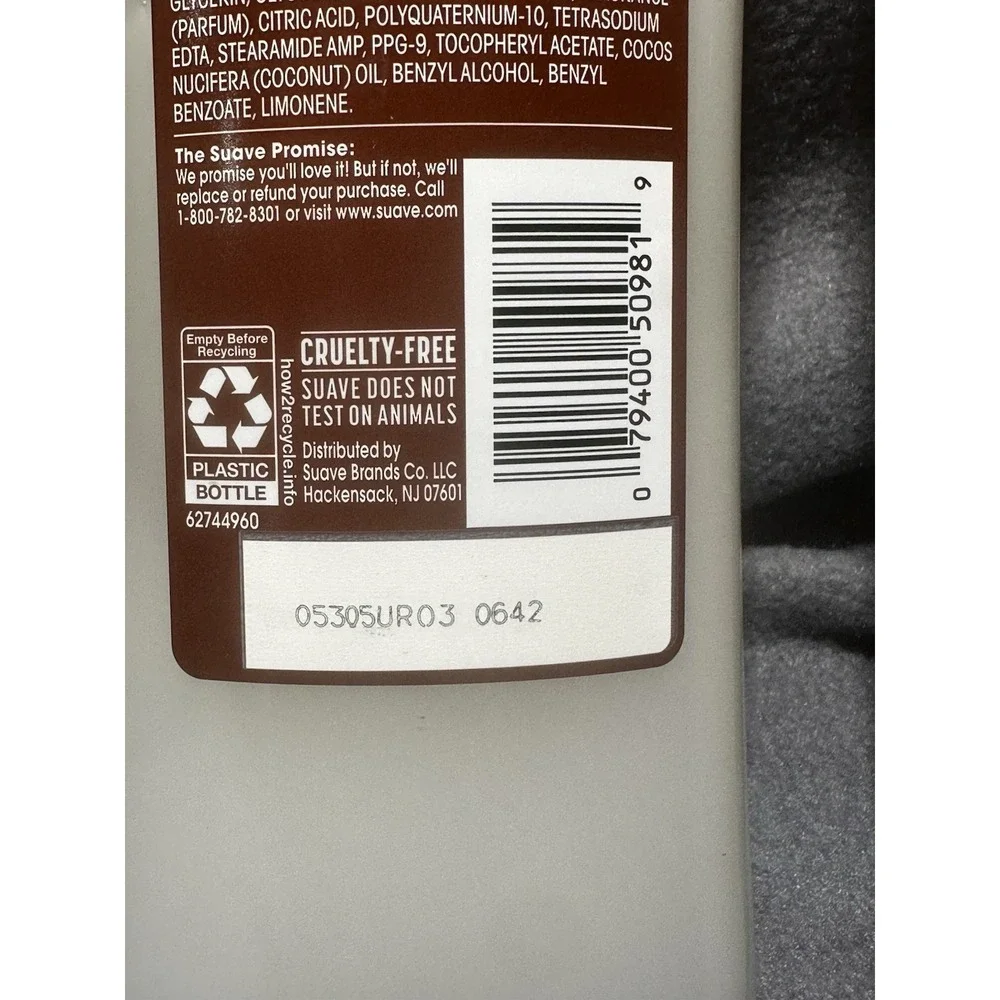 2 Pack Suave Essentials Coconut Kiss Gentle Body Wash Long Lasting Scent 18oz